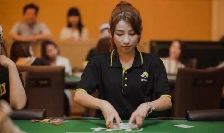 探索开源德扑：策略与技巧全解析