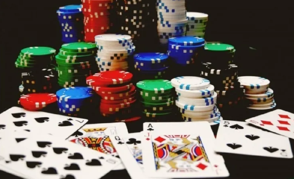 GLI德州扑克：全球玩家的智力竞技场